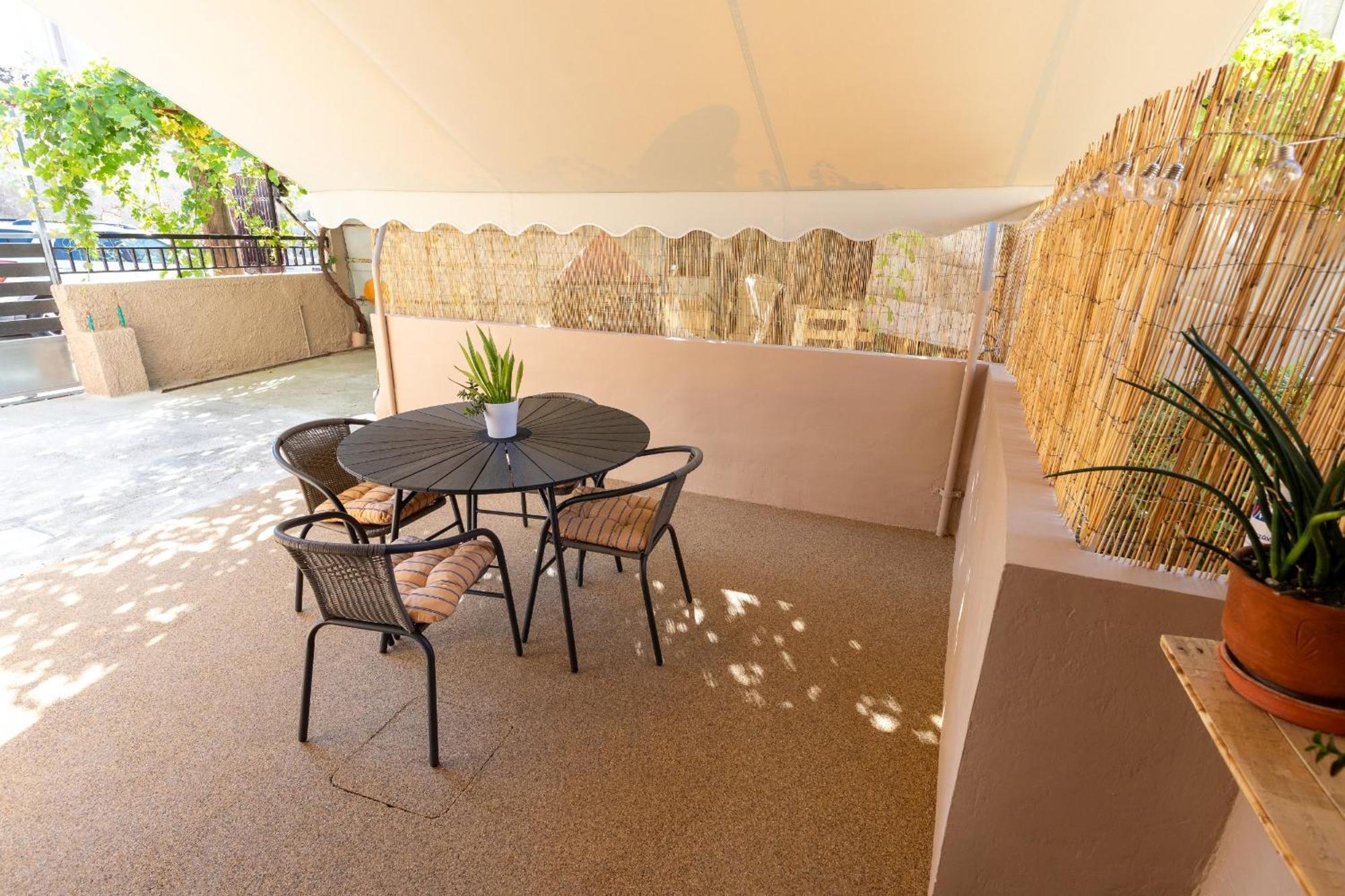 Апартаменты Goza Cozy House *